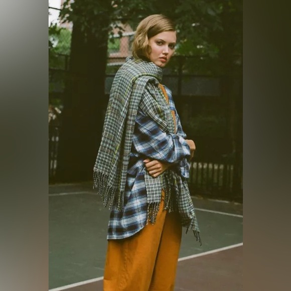 Urban Outfitters Blue + Green Plaid Scarf - Picture 5 of 5